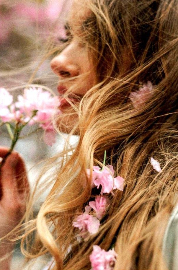 Image FAQ Détox de Printemps : passer au Végétal pour des cheveux sains et rayonnants